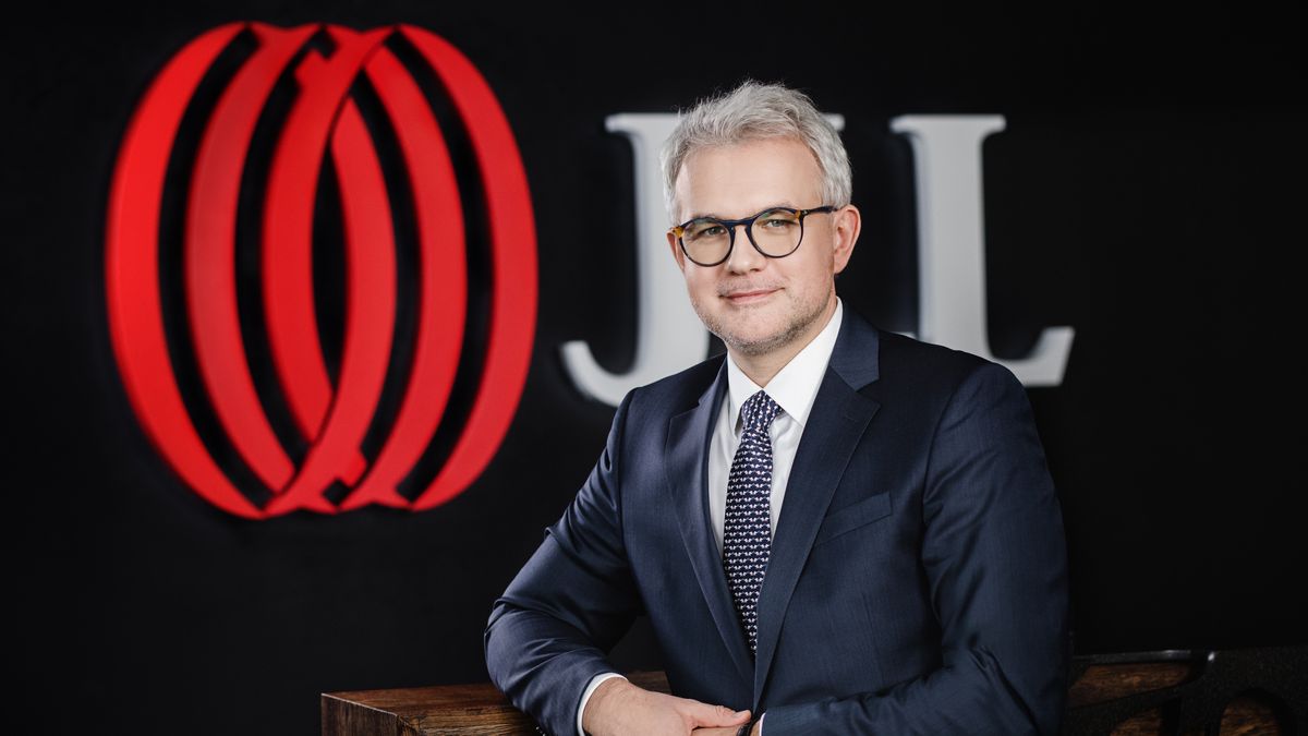 Mateusz Bonca, prezes firmy doradczej JLL w Polsce