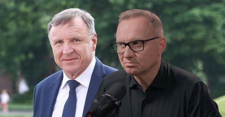 Kurski uderza w Dudę. "Prymitywny ageizm"