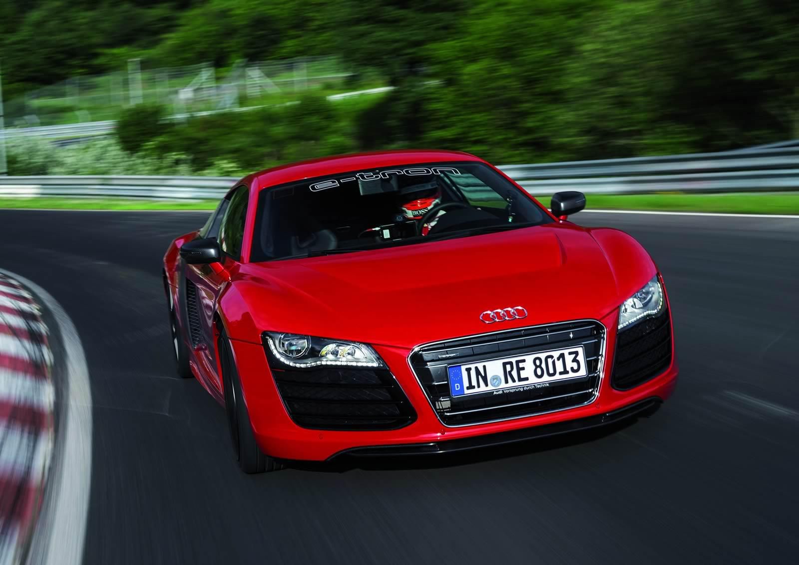 Audi R8 e-tron - niespełnione elektryczne marzenie [galeria] 42