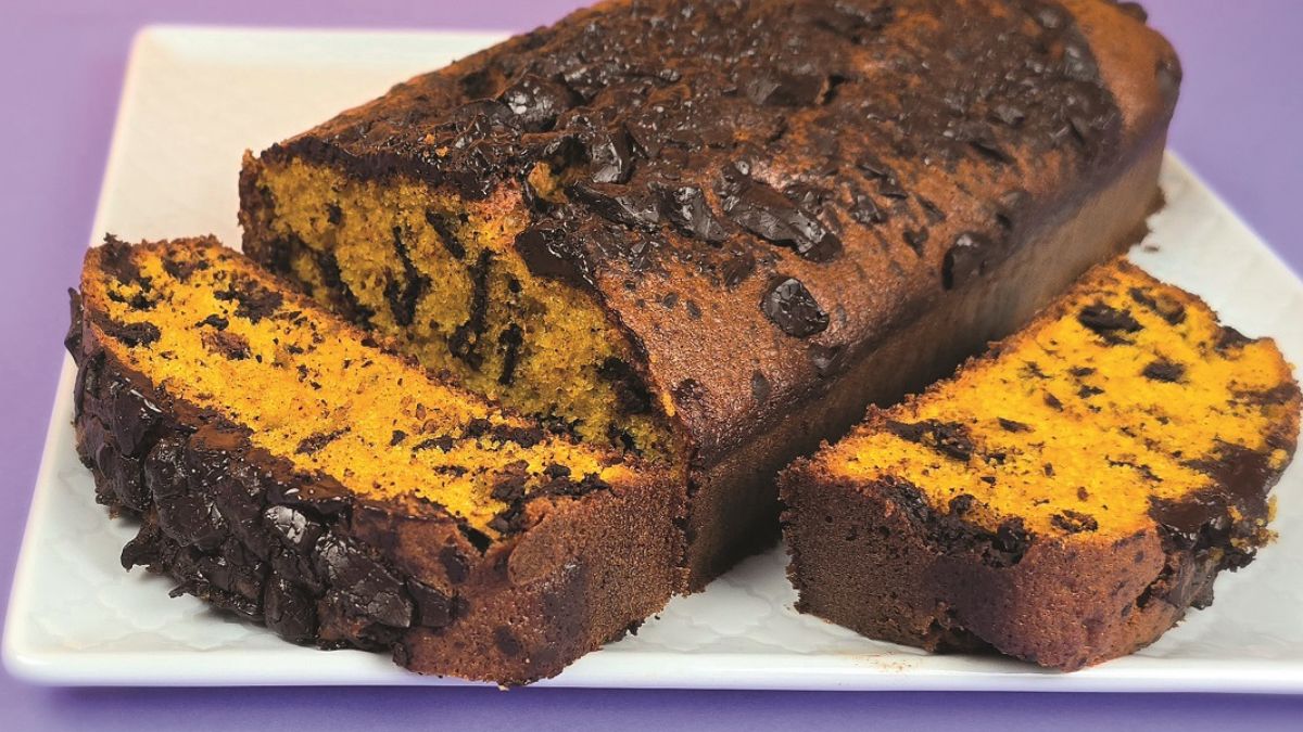 Plum cake z dynią to deser idealny na listopadowe dni