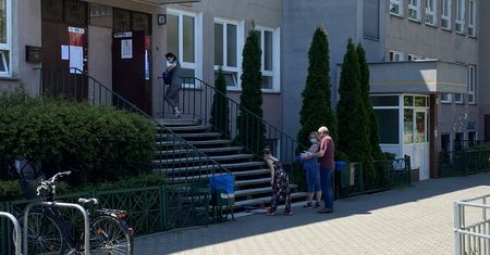 Miasto Poznań zapewni seniorom darmowy transport do lokali wyborczych