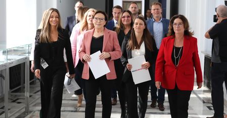 Rozenek dołączyła do Tuska. Chodzi o dramat milionów Polaków