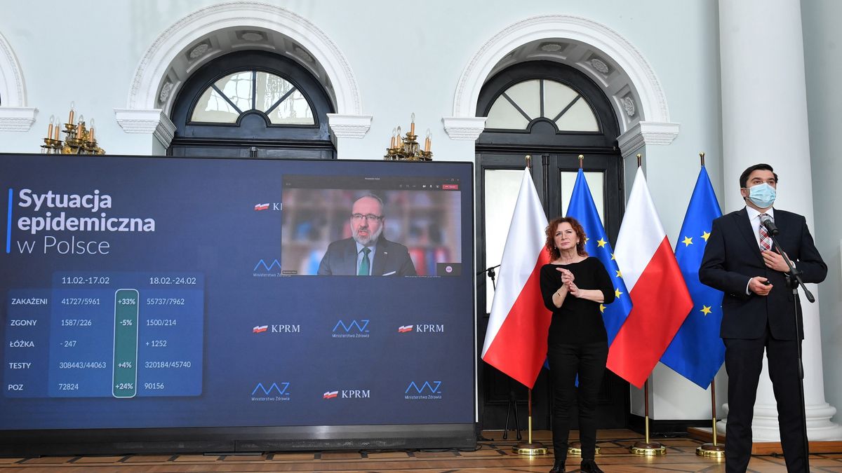 "Uczulam hotelarzy na Warmii i Mazurach, że będą kontrole pod kątem przestrzegania obowiązujących przepisów" - mówi rzecznik Ministerstwa Zdrowia