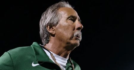 Nie żyje John Beam, trener z programu Netfliksa "Last Chance U"