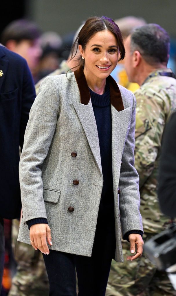 2025 Invictus Games Vancouver - Day One
VANCOUVER, BRITISH COLUMBIA - FEBRUARY 09: Meghan, Duchess of Sussex attends the wheelchair basketball match between the USA v Nigeria during day one of the 2025 Invictus Games at the Vancouver Convention Centre on February 09, 2025 in Vancouver, British Columbia. (Photo by Samir Hussein/WireImage)
Samir Hussein