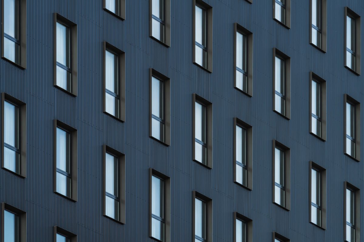 Thermochromic windows may revolutionize building efficiency
