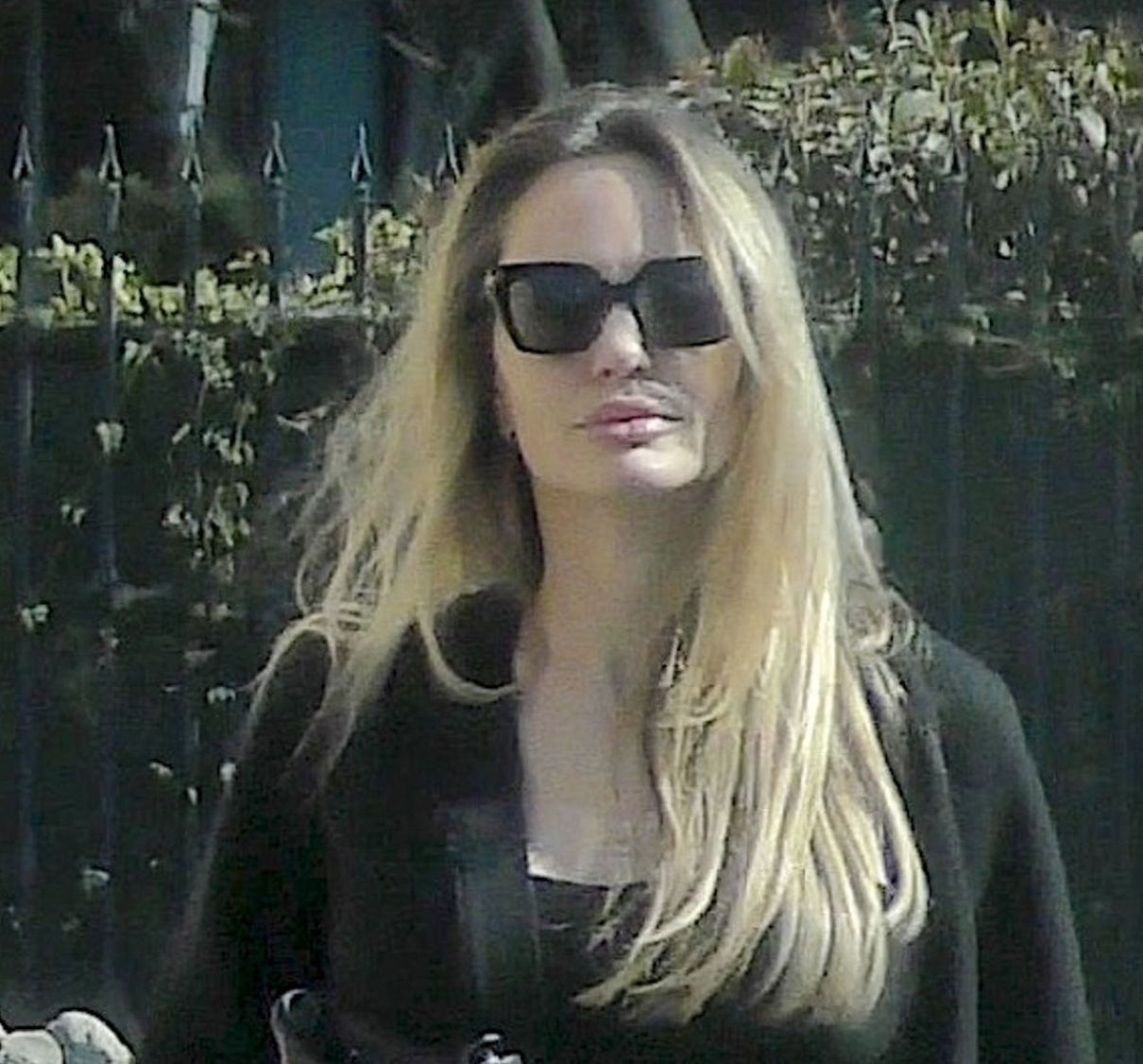 Angelina Jolie świętuje urodziny 17-letniego syna Knoxa