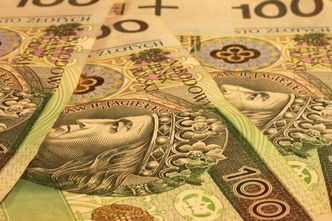 Podatek przychodowy. Rząd nie wyklucza. "Szok dla rynku, to wstrzyma inwestycje"