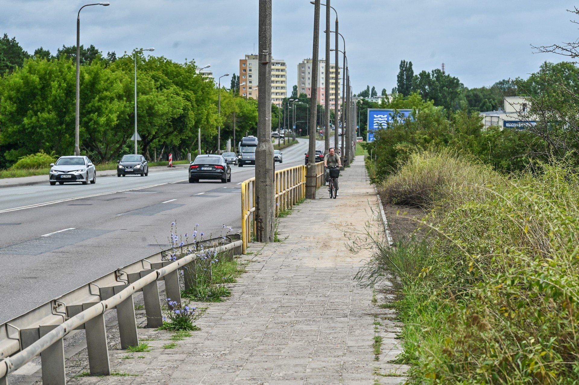 Prace przy wiadukcie prowadzono bez utrudnień w ruchu.