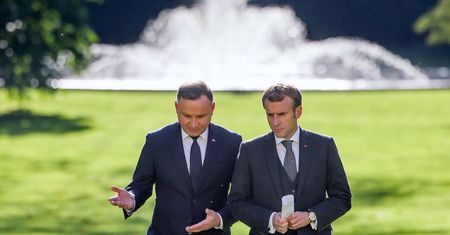 Echa wizyty prezydenta we Francji. Polscy żołnierze na Czarnym Lądzie