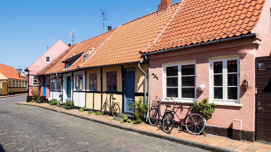 Przemierzanie wyspy Bornholm na rowerze jest bardzo popularnym rodzajem turystyki w tym miejscu