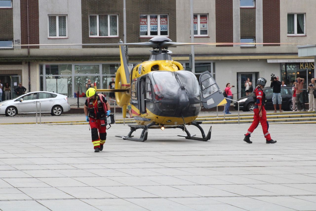 Koszalin: Akcja ratunkowa w centrum. Lądował śmigłowiec LPR