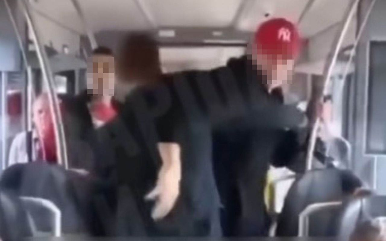 Skandaliczne sceny w pociągu pod Warszawą. Szarpali się z kierownikiem