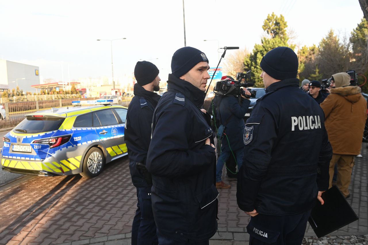 Ziobro nieuchwytny, policja się tłumaczy. "Działamy na polecenie sądu"