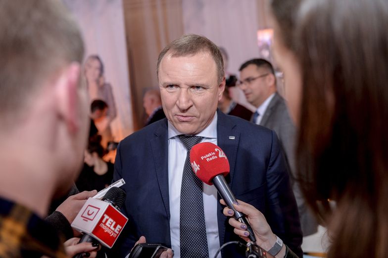 Jacek Kurski dostał kolejną wsparcie od rządu. Tym razem to 1,5 mln zł na reklamę Funduszu Odbudowy