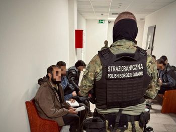 Buk: Z Białorusi przez Polskę do Niemiec. Straż Graniczna udaremniła przerzut czwórki Afgańczyków