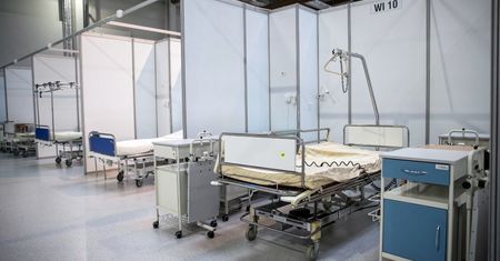 Koronawirus w Polsce. Będą szybkie testy na COVID-19 w karetkach? Pogotowie Ratunkowe jest za