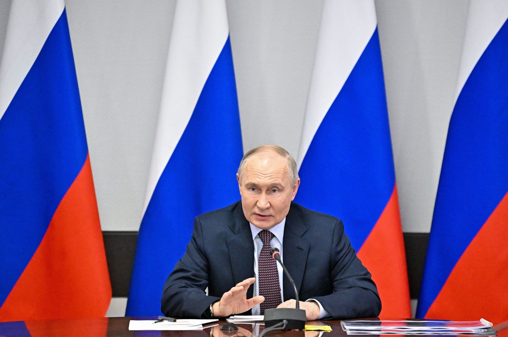 Planowali zamach na Putina i dlatego trafili do aresztu. Zaskakująca teoria na temat zatrzymań w Rosji.
