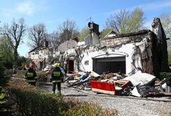 Mazowieckie. Pożar dworku koło Legionowa. Na miejscu 28 zastępów straży pożarnej