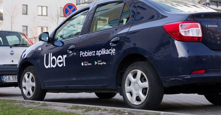 "Lex uber" od 1 stycznia 2020. Kierowców czeka więcej obowiązków