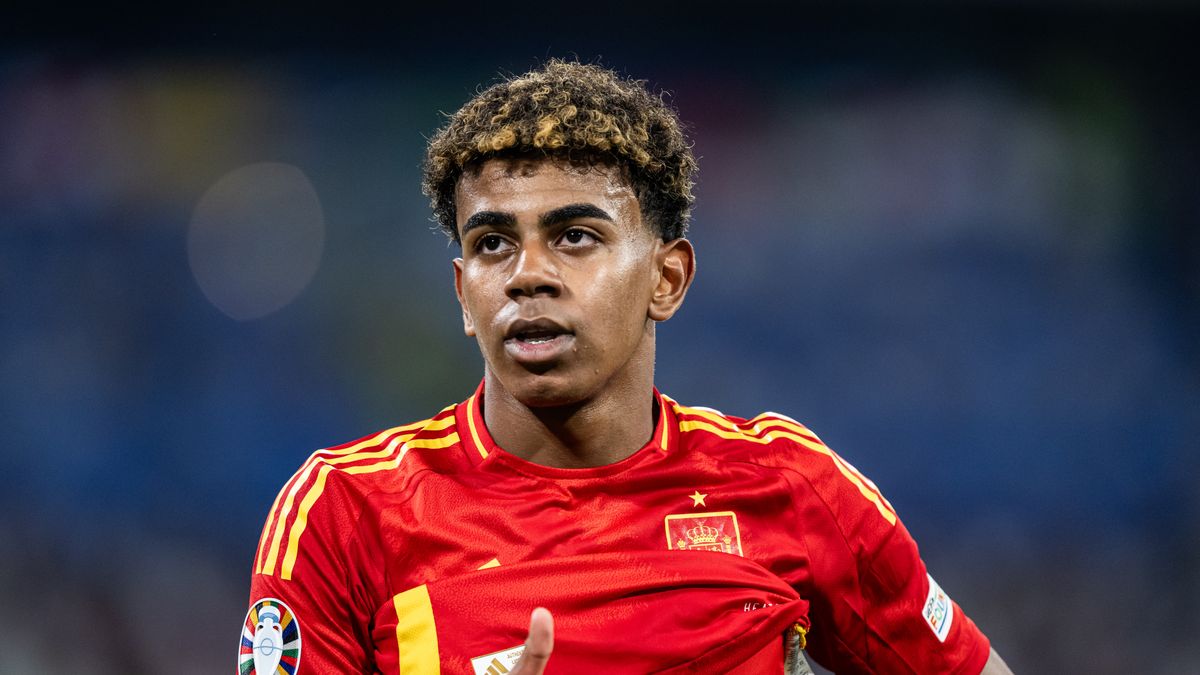 MUNICH, GERMANY - JULY 09: Lamine Yamal of Spain looks on during the UEFA EURO 2024 semi-final match between Spain v France at Munich Football Arena on July 09, 2024 in Munich, Germany. (Photo by Markus Gilliar - GES Sportfoto/Getty Images)