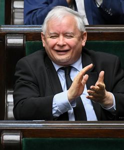 Zjednoczona Prawica nadal prowadzi, trzecią siłą... niezdecydowani. Nowy sondaż