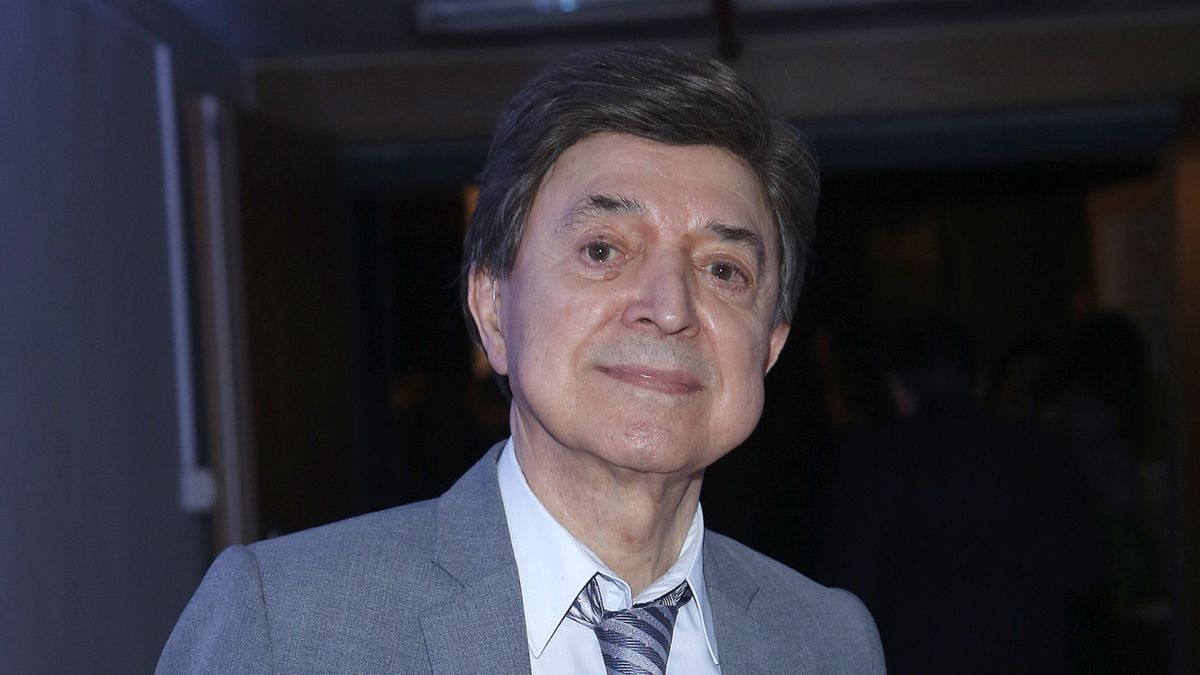 Jerzy Polomski mieszka w Skolimowie