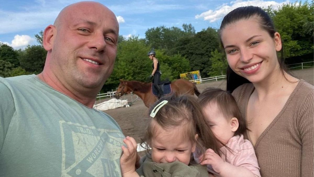 Robert Burneika z rodziną