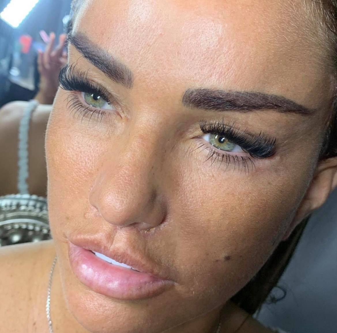 Były mąż Katie Price martwi się o dzieci