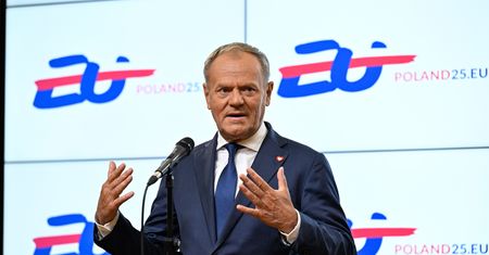 W co gra Tusk? [OPINIA]