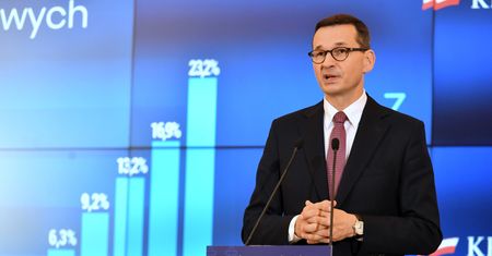 NBP ankietował ekspertów. Prognozują mniejszą recesję