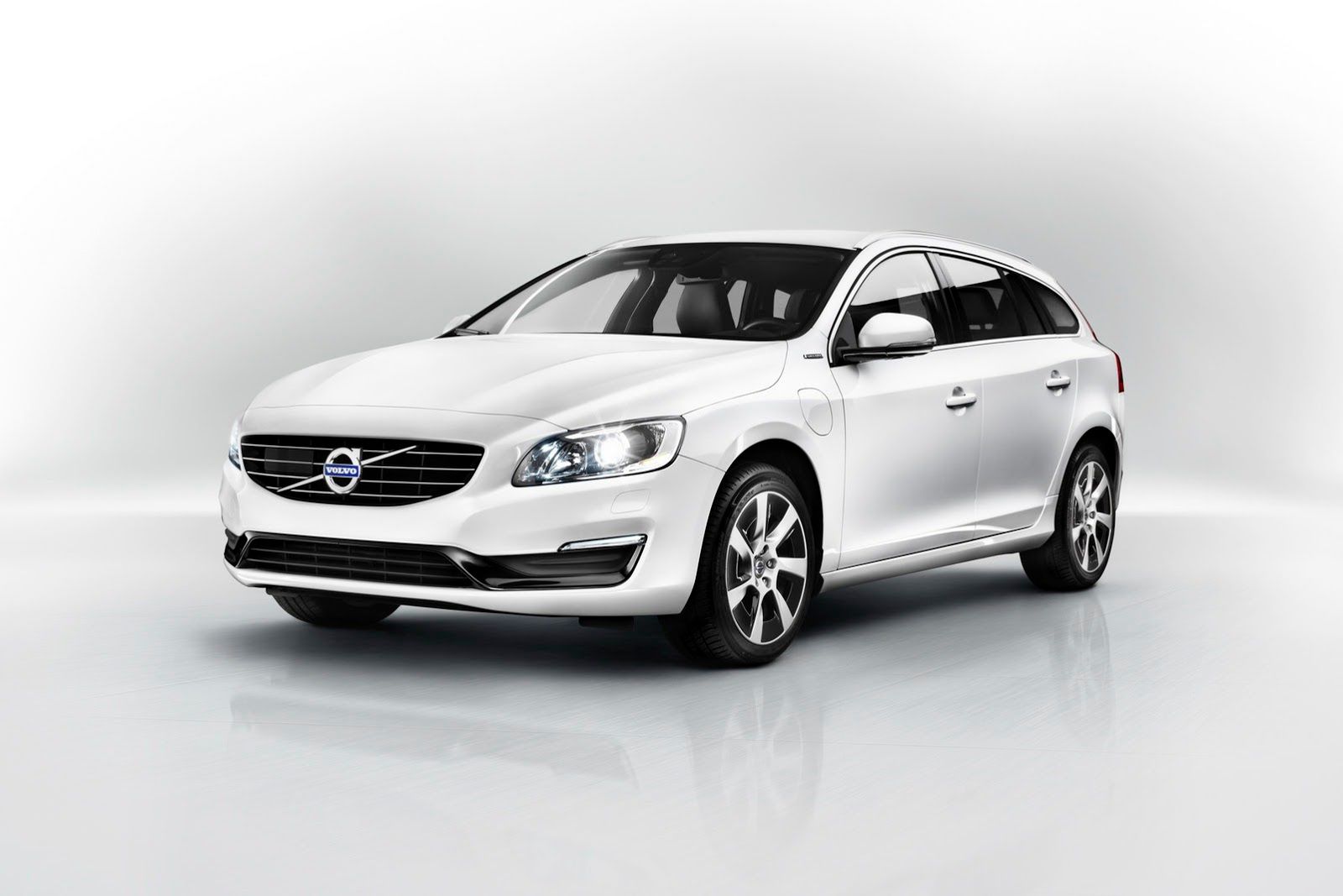 Volvo S60, V70 XC60