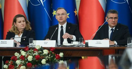 "Wysoko oceniam dyskusję". Duda o kulisach RBN