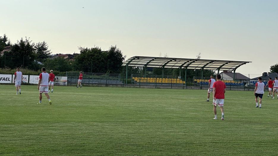 Poniedziałkowy trening OKS Opatów 