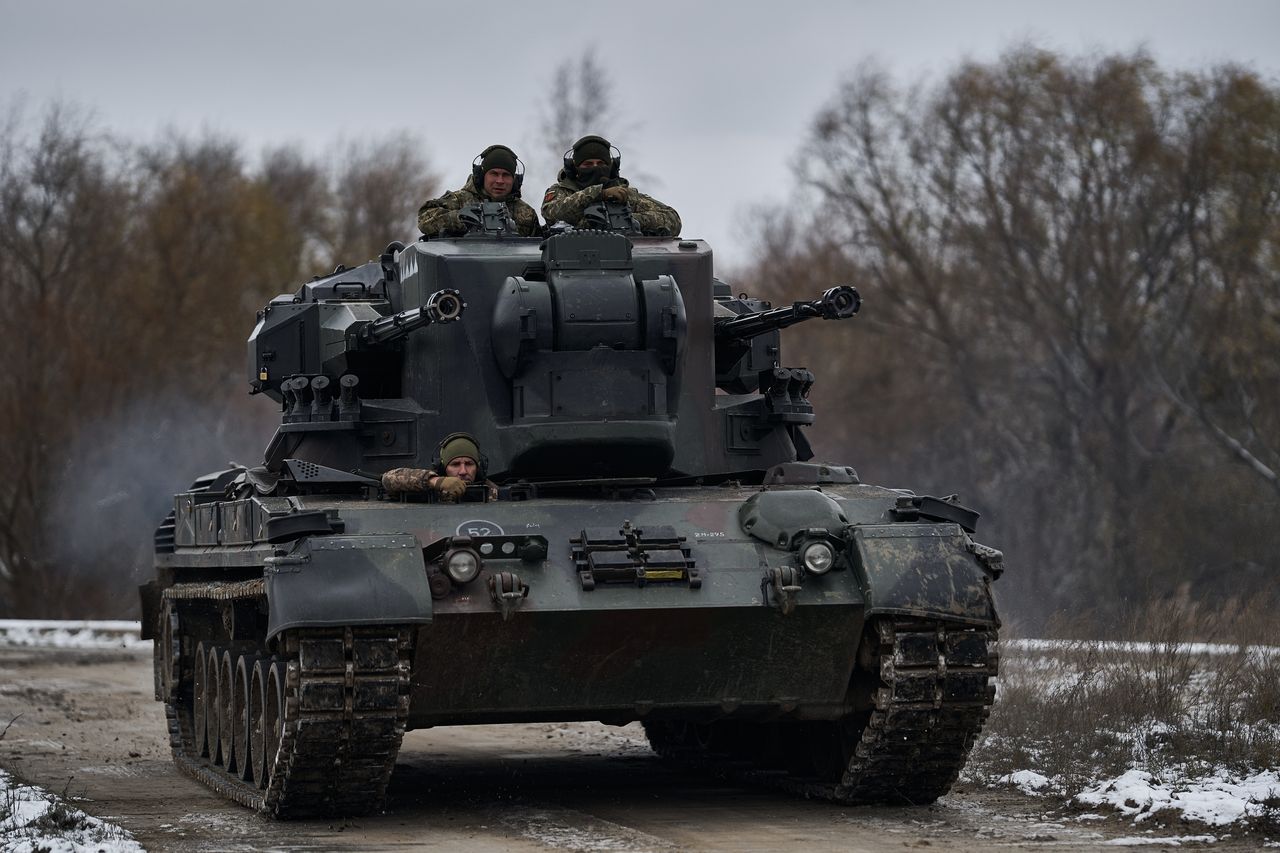 Ukraine bolsters its arsenal with 90 Leopard 1 tanks amid refurbishment push