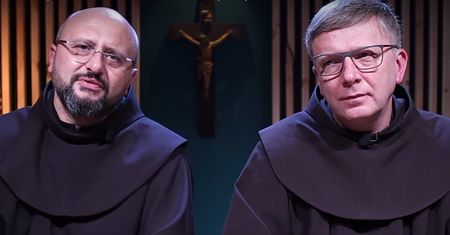 Zapytała o ślub cywilny. Tak odpowiedzieli jej franciszkanie