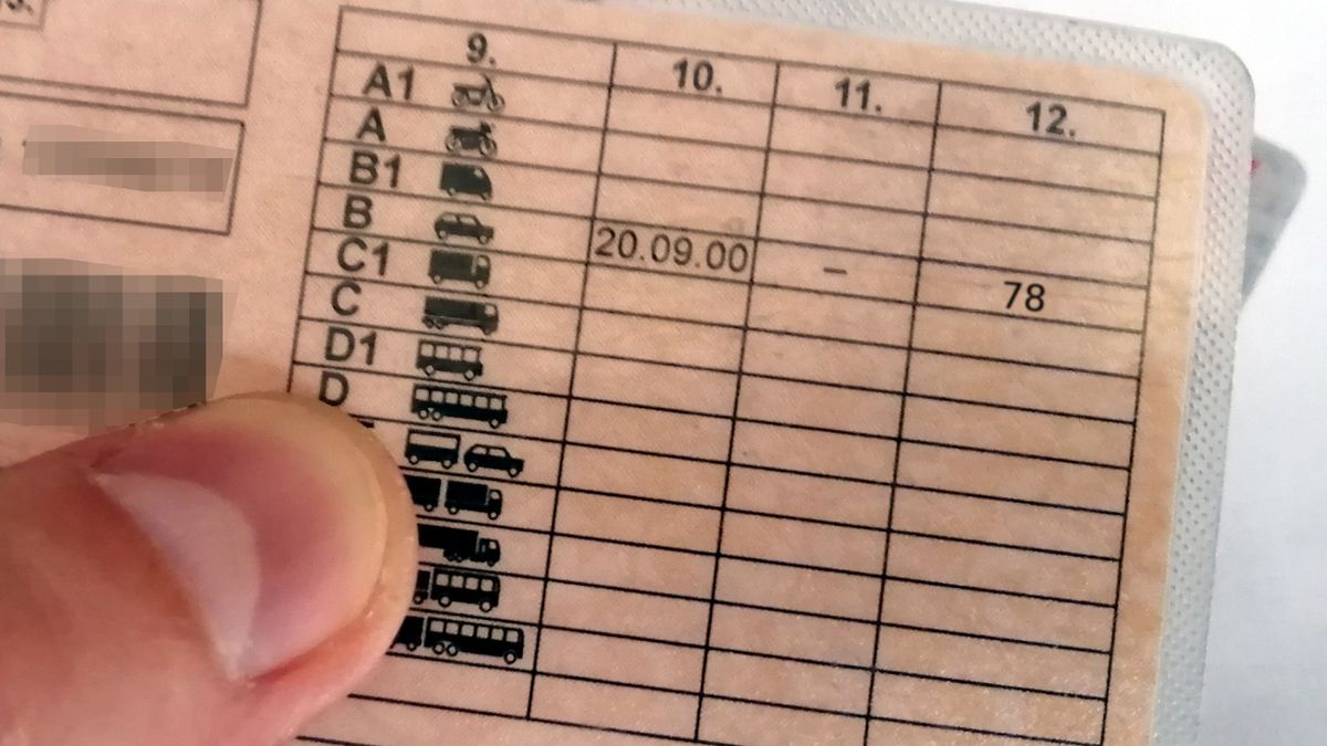 Według ETSC kody na prawach jazdy powinny pojawiać się coraz częściej.