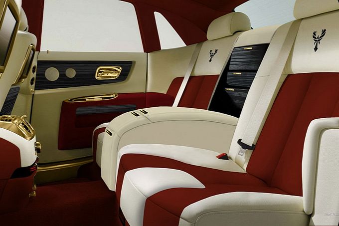 Rolls-Royce Ghost Fenice Milano Diva