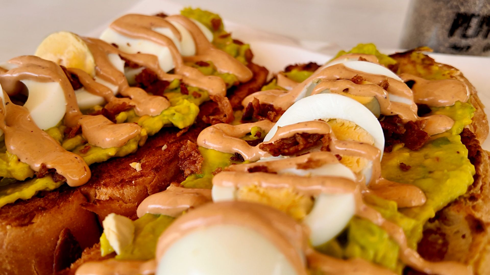 Odpowiedni posiłek wpływa na koncentrację, emocje i to, jak się prezentujesz.