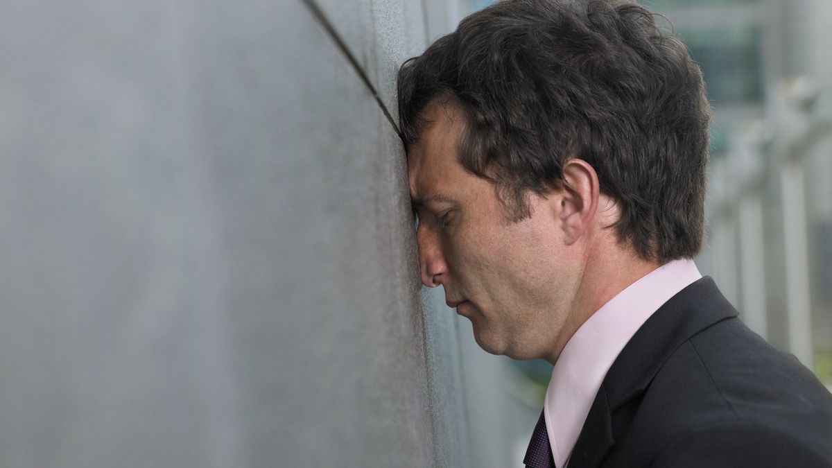 Często okazuje się, że po zmianie miejsca pracy trawa nie staje się bardziej zielona