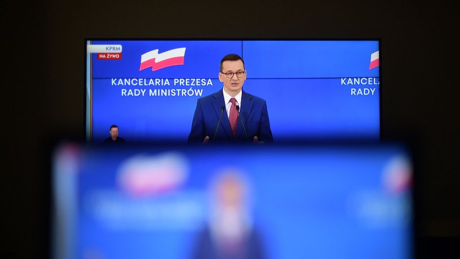 "Fundator piekła kobiet". Reakcje na słowa Morawieckiego