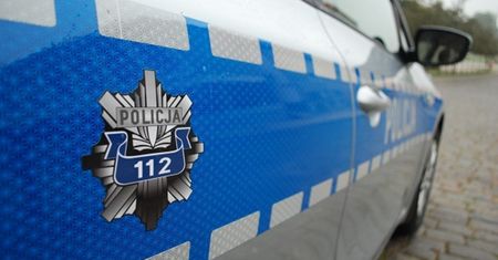 Dziewczynki potrącone na przejściu. Kierowca miał się zagapić
