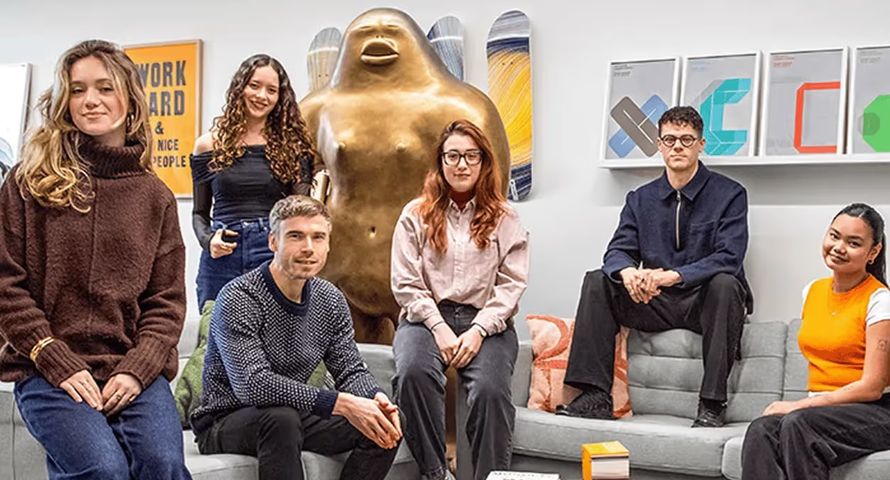 Agencja Rhapsody przejęta przez menedżerów