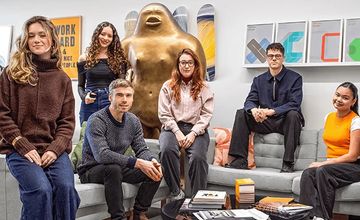 Agencja Rhapsody przejęta przez menedżerów