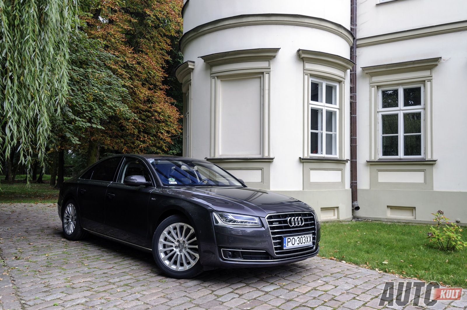 BMW 750d xDrive M-Sport kontra Audi A8 4.2 TDI quattro - test [galeria] 17