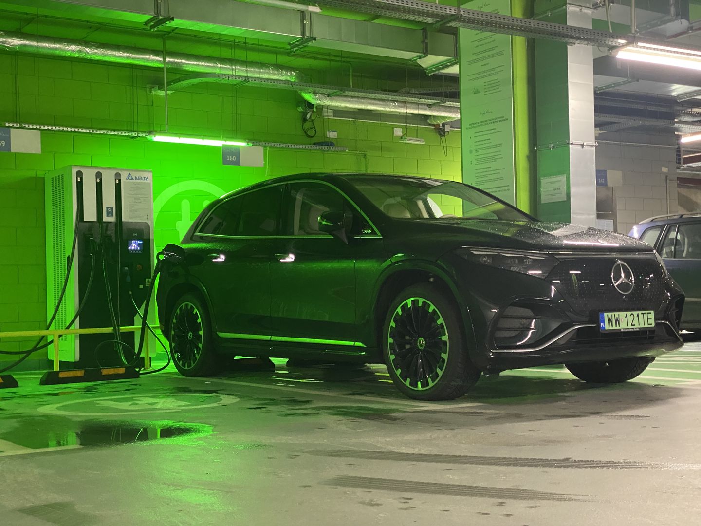 Mercedes EQS SUV 580 4Matic (2023)