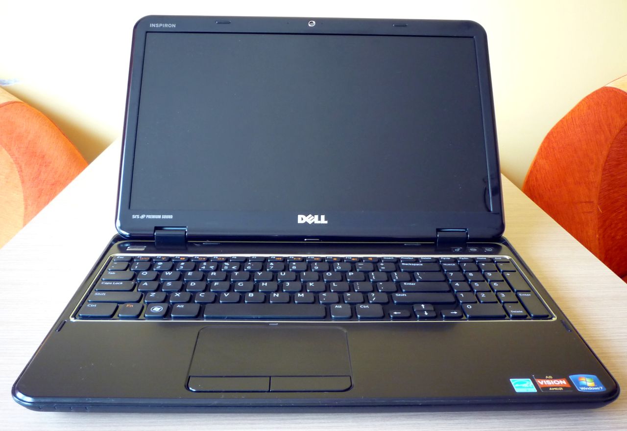 Dell Inspiron Q15R (M5110)