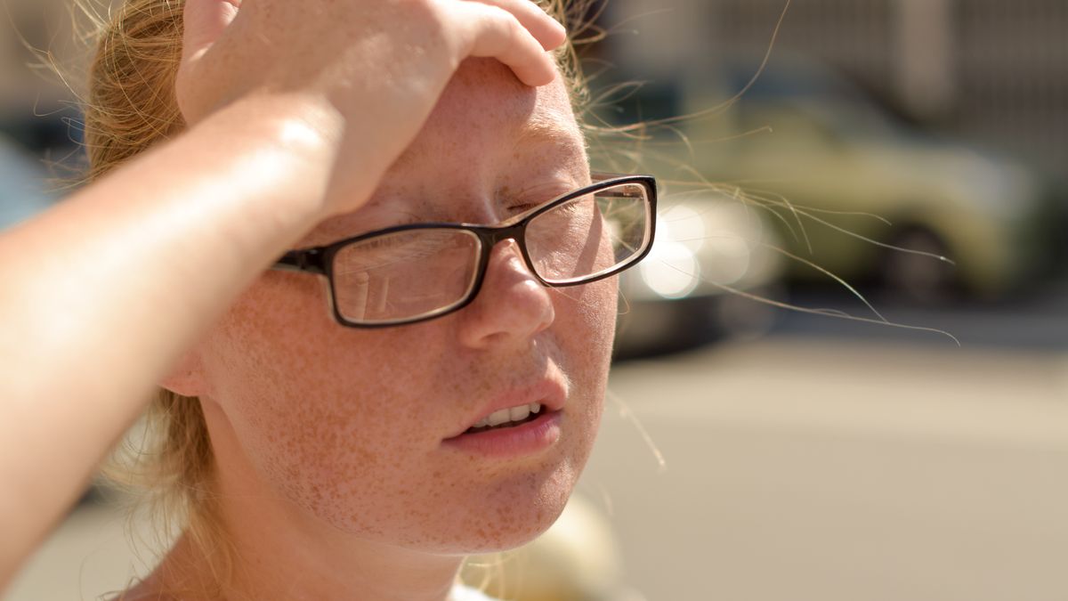 The heat in the city. SunstrokeThe heat in the city. Sunstroke, insolation thermoplegiagalitskaya