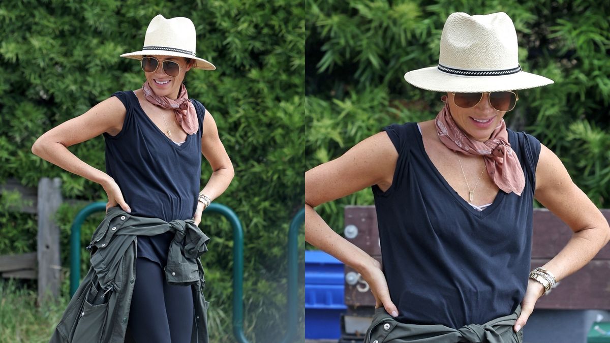 Meghan Markle wybrała się na spacer z dziwnym akcesorium pod ubraniem