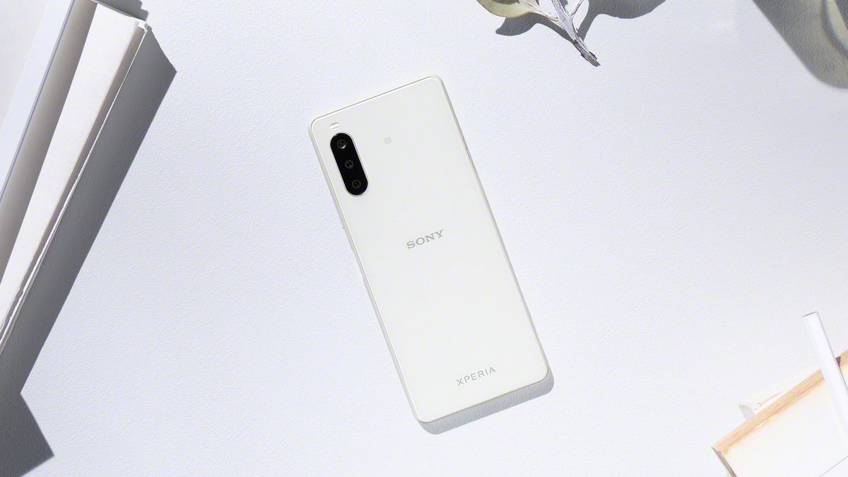 Sony konsekwentnie opiera się trendom. Wycieka wygląd Xperii 10 III 1